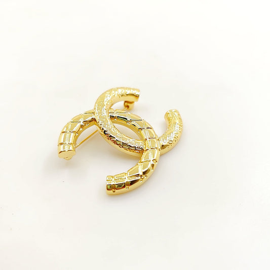 18K  Chanel 24S Brooch